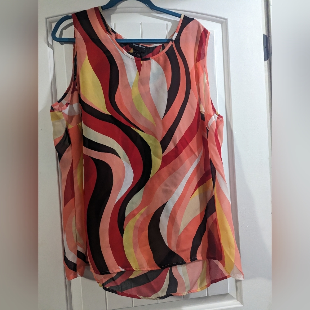 Maggie Barnes, tank top blouse